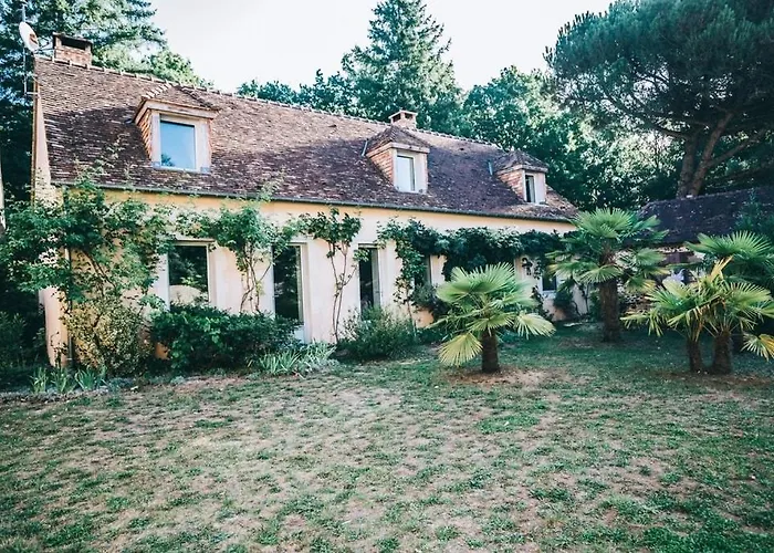 Grande Maison De Caractère à Quelques Mètres Circuit Villa Ruaudin